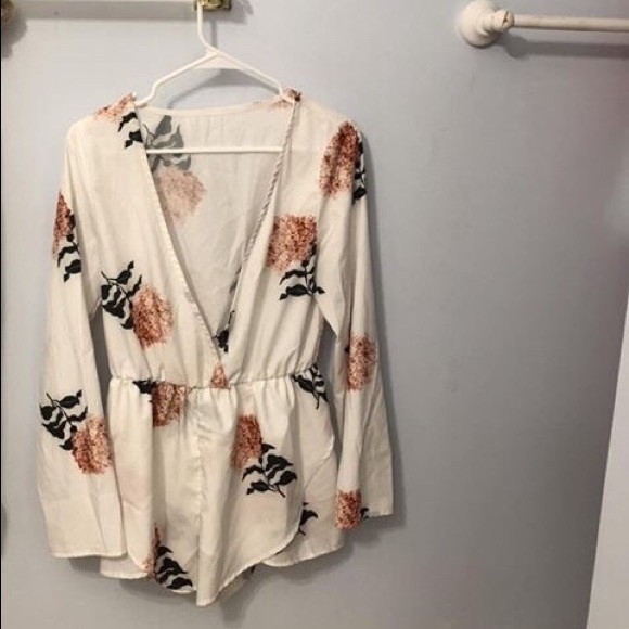 White Floral Romper - Picture 2 of 4